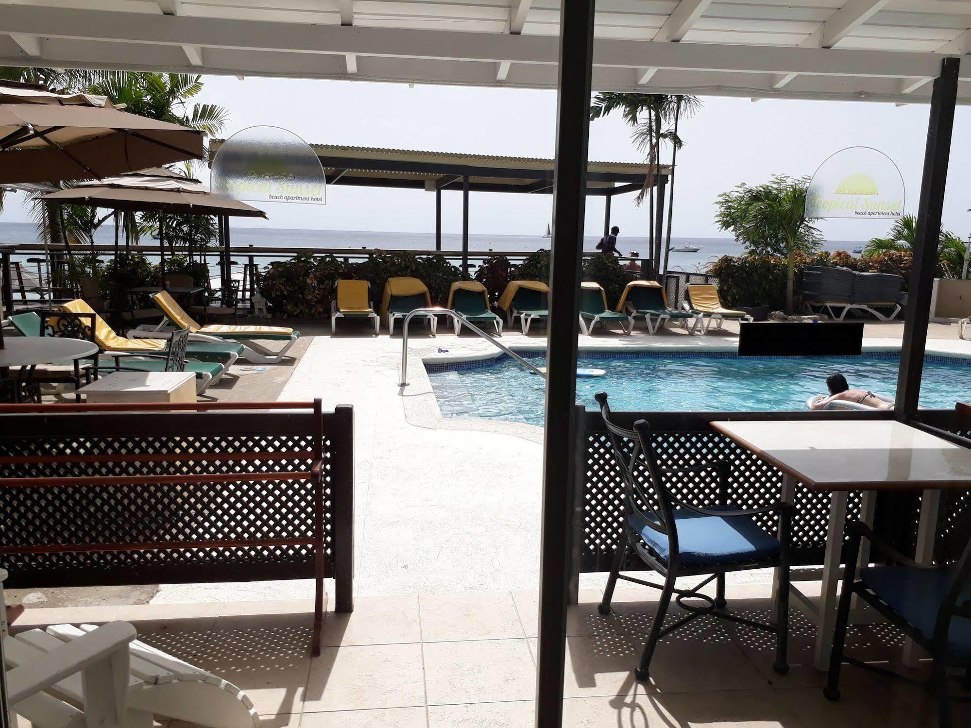Tropical Sunset Aparthotel 3*