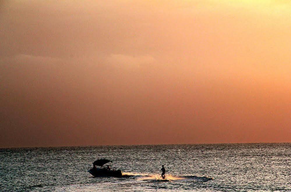 Aparthotel Tropical Sunset Saint James